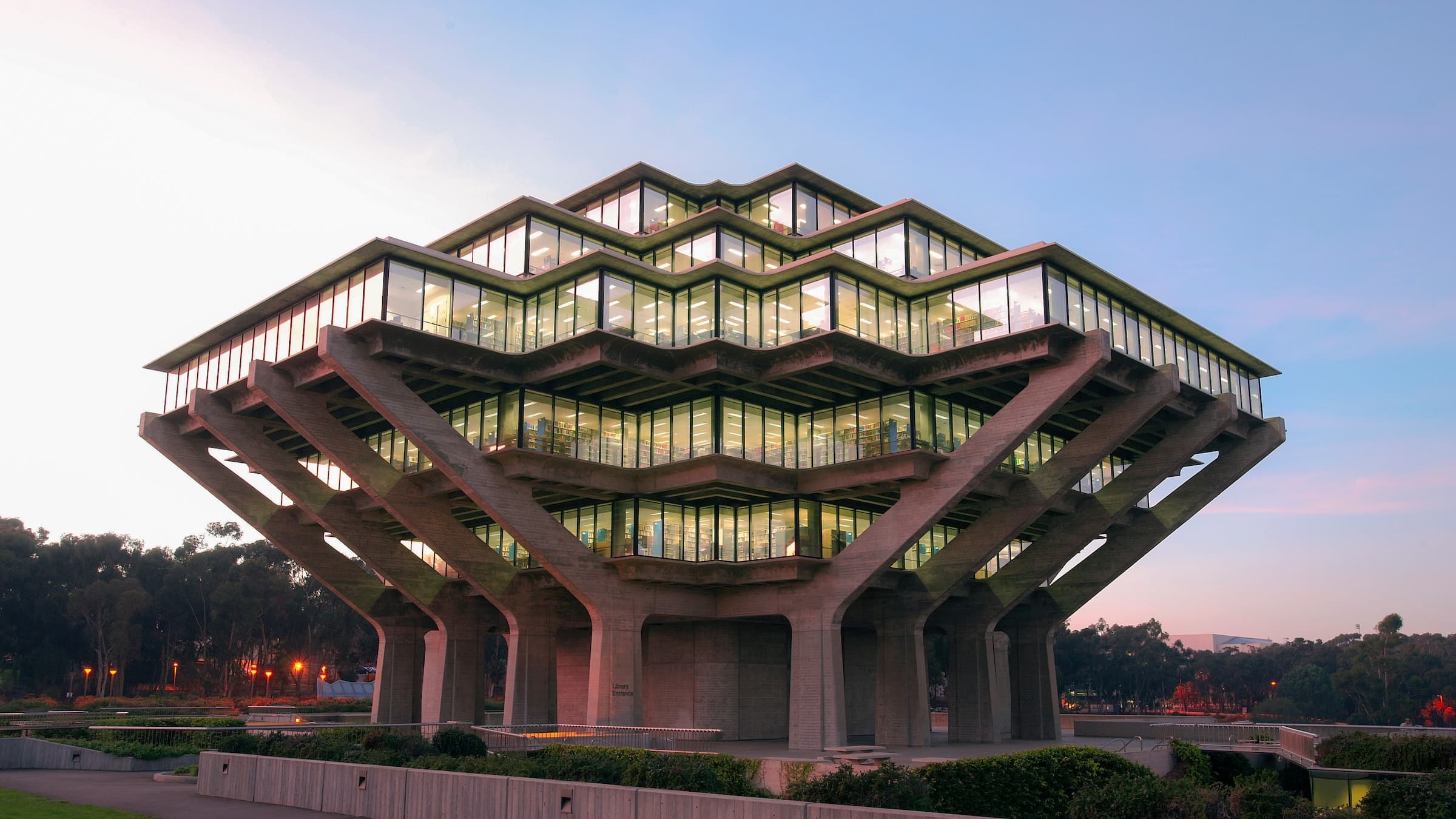 What Are The Public Ivies? The Full List & Overview