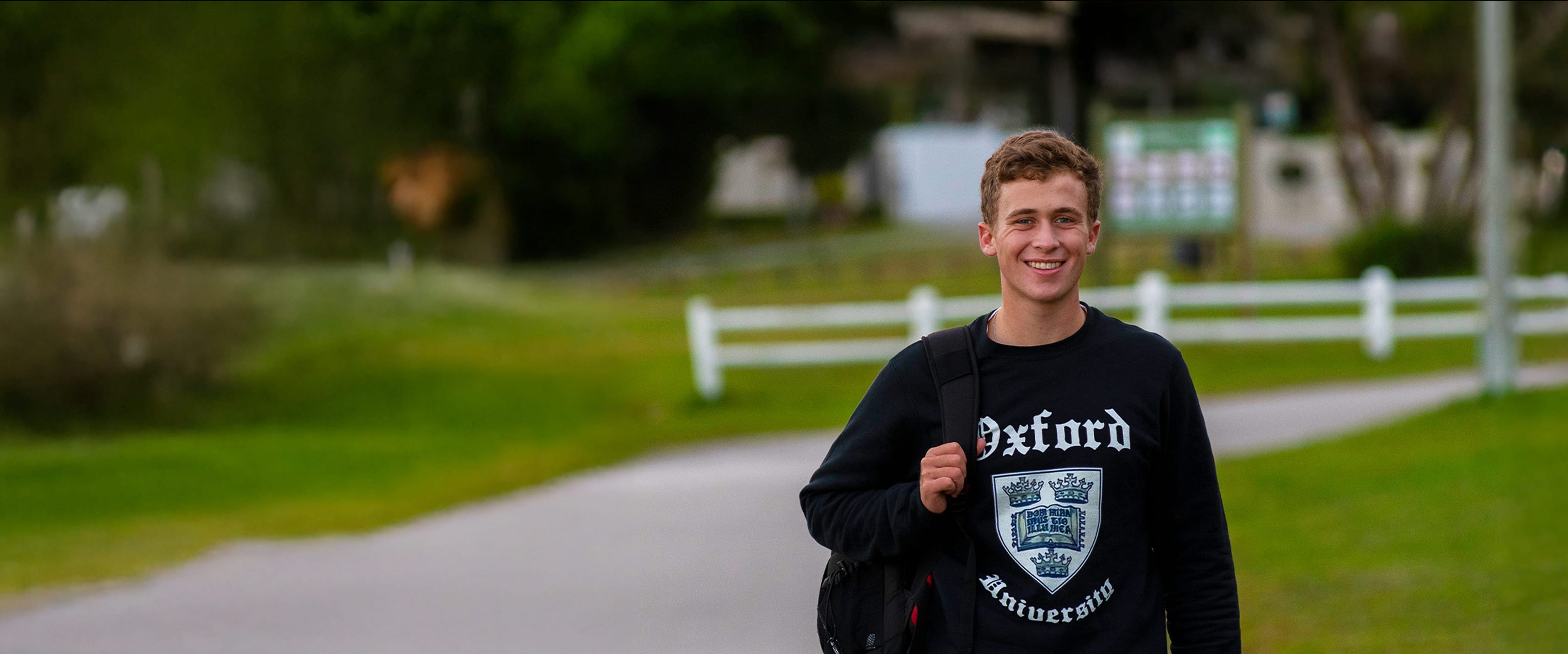 ¿Quieres estudiar tu carrera en el Reino Unido? Te acompañamos en cada paso del proceso de admisión.