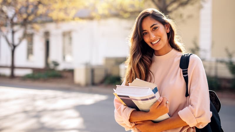 卓越性を解き放つ: 優れた成績へのロードマップ