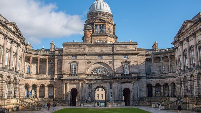 University of Edinburgh Acceptance Rate and Requirements